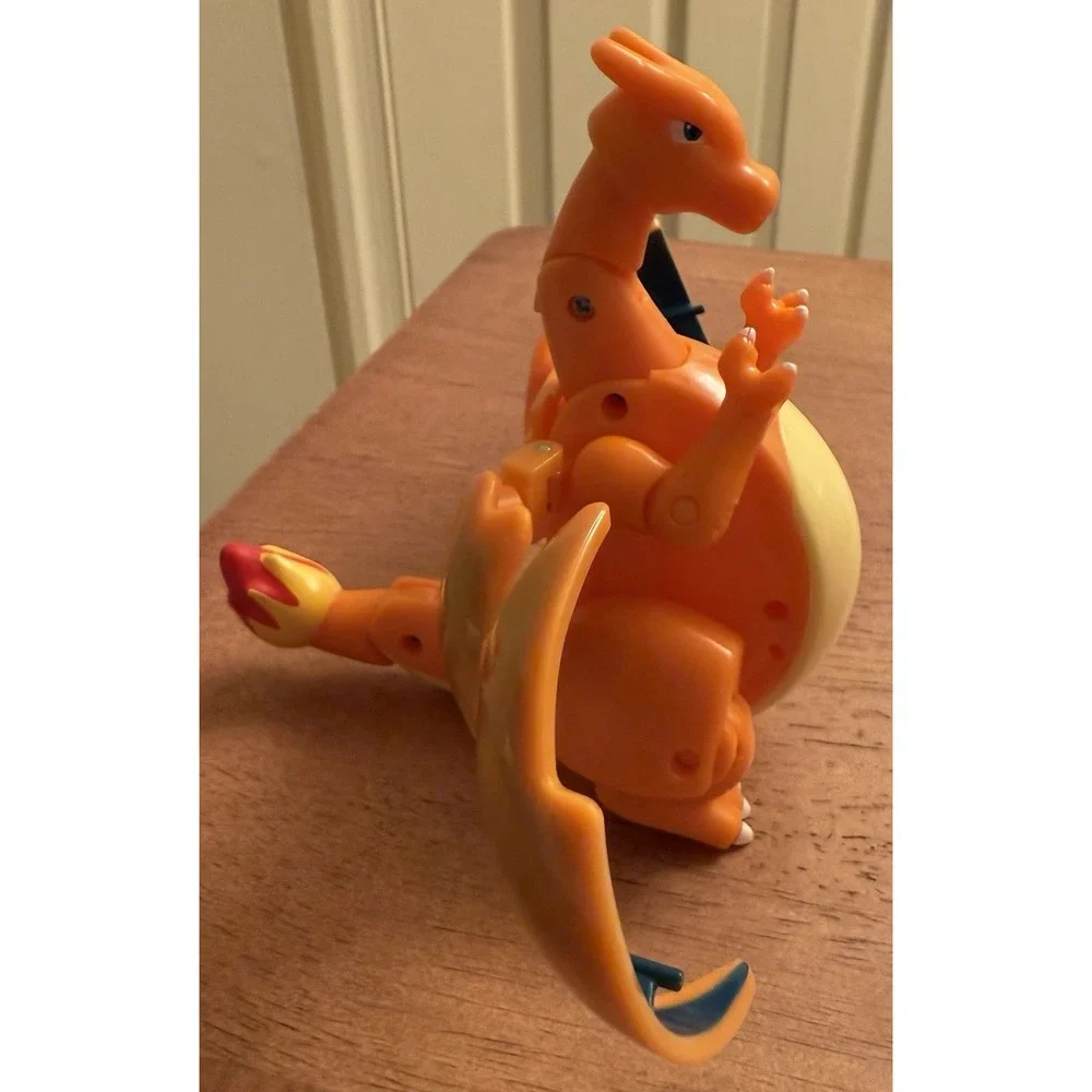 Pokemon Charizard 1996‎ Deformation Toy  Loose